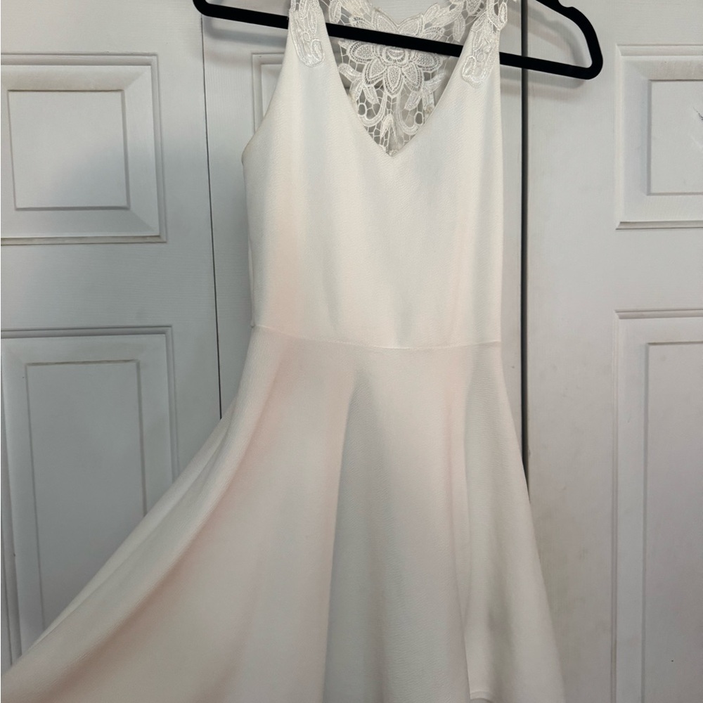 Elegant White Lace Dress